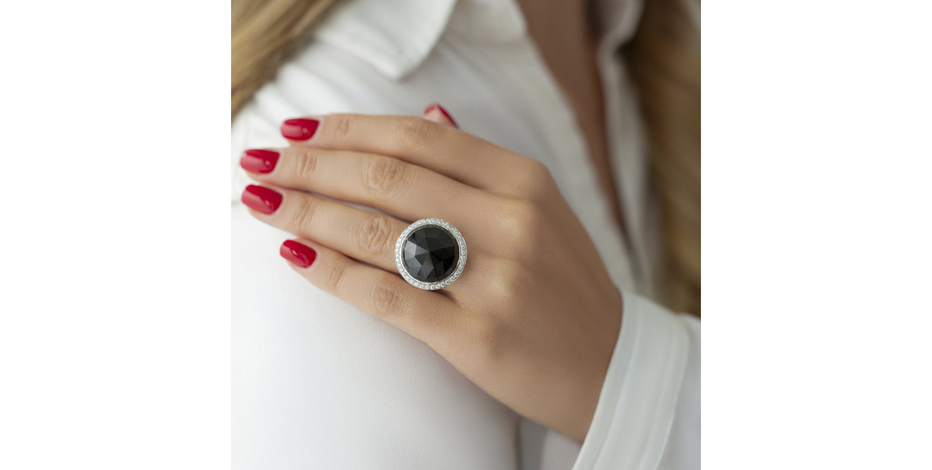 Prsten s quartzem diamanty Freccia