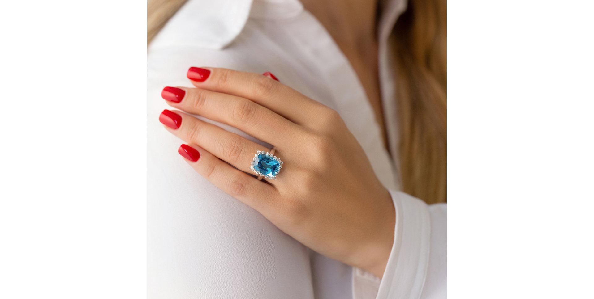 Prsten s topazem a diamanty Justin