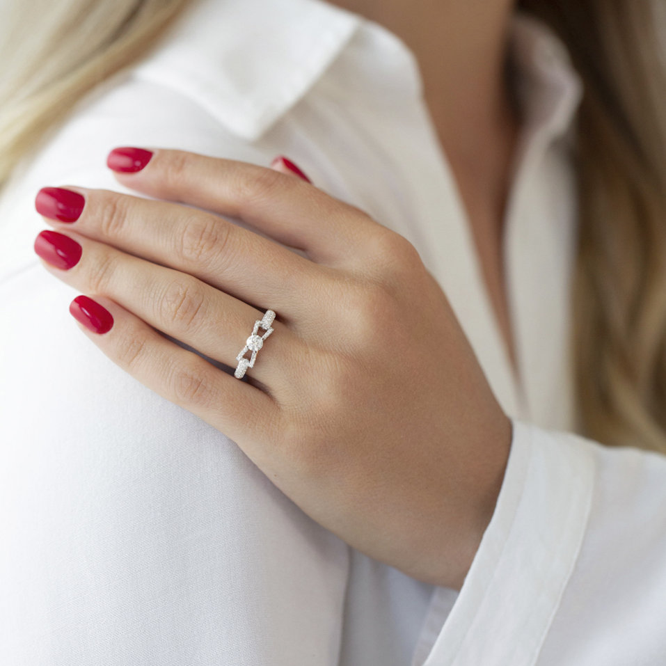 Prsten s diamanty Madalyn