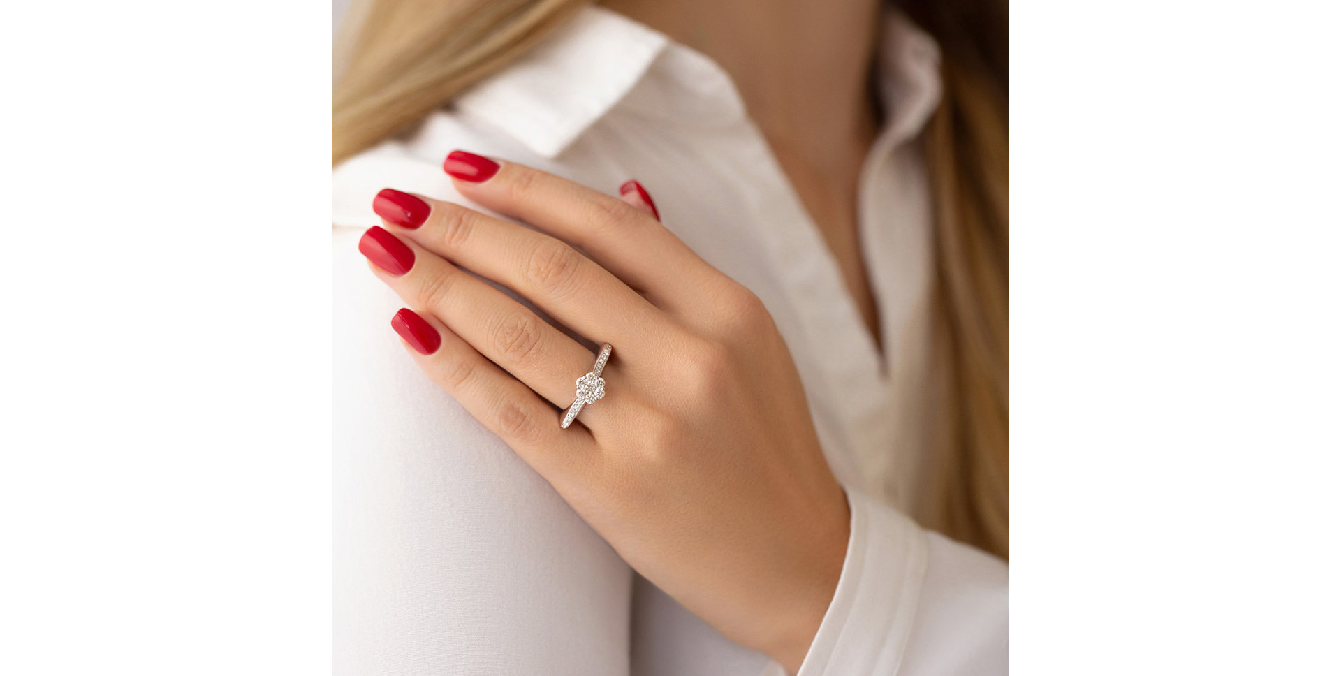 Prsten s diamanty Omer