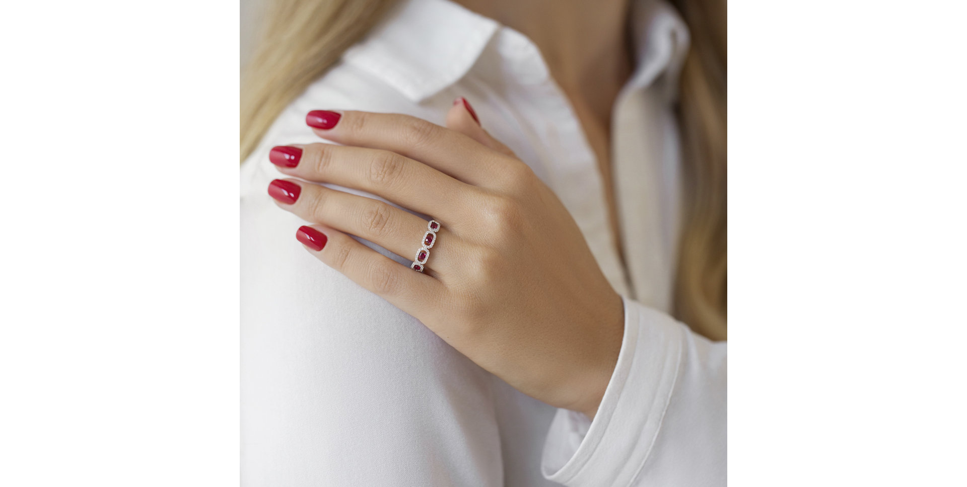 Prsten s diamanty a safíry Lexi