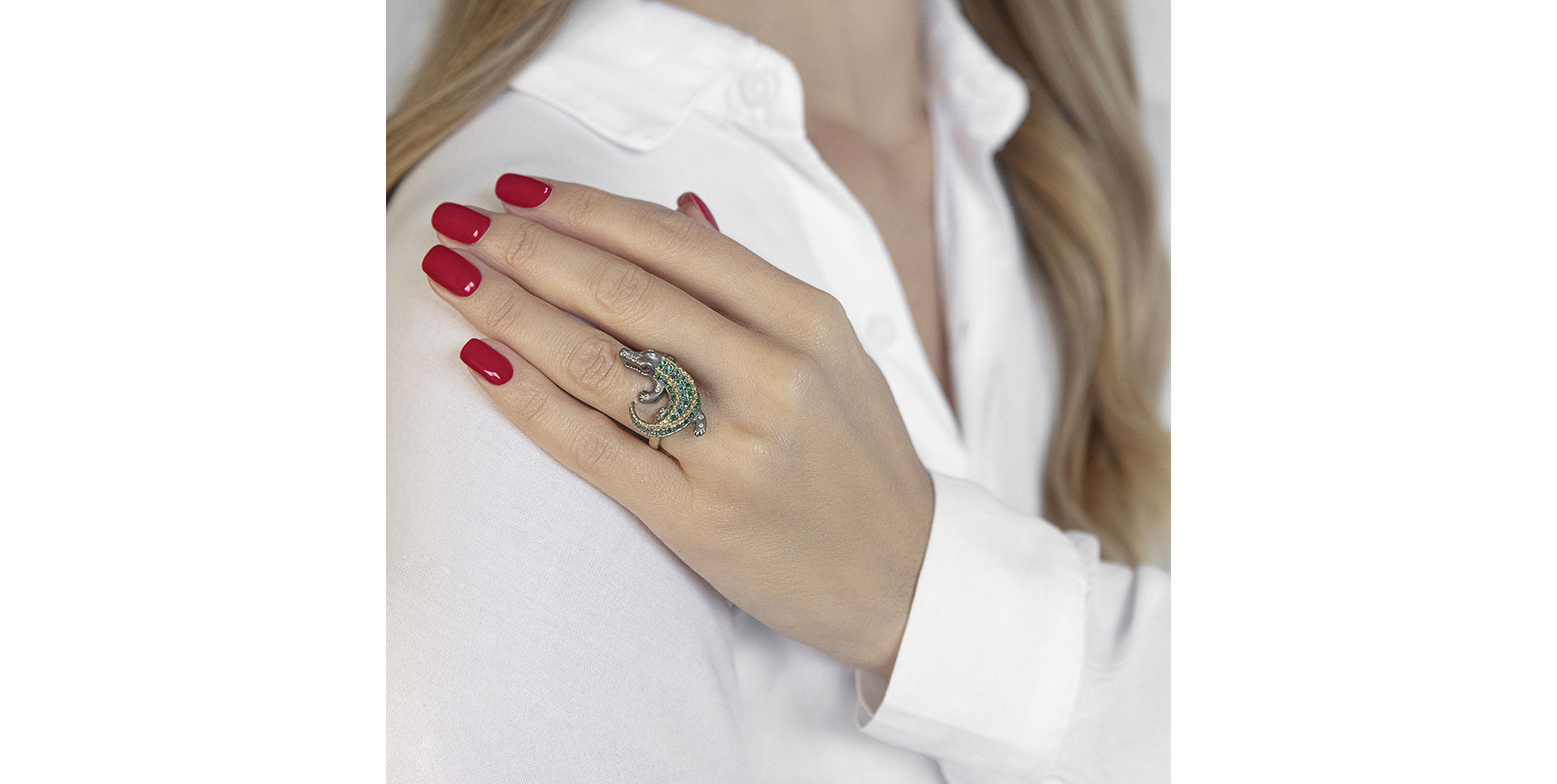 Prsten s diamanty, safíry a smaragdy Black Croco