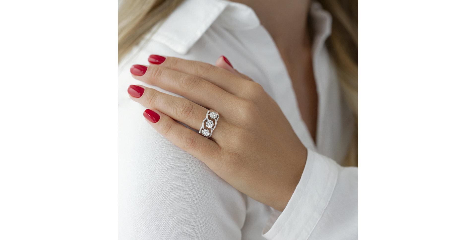 Prsten s diamanty Melodrama