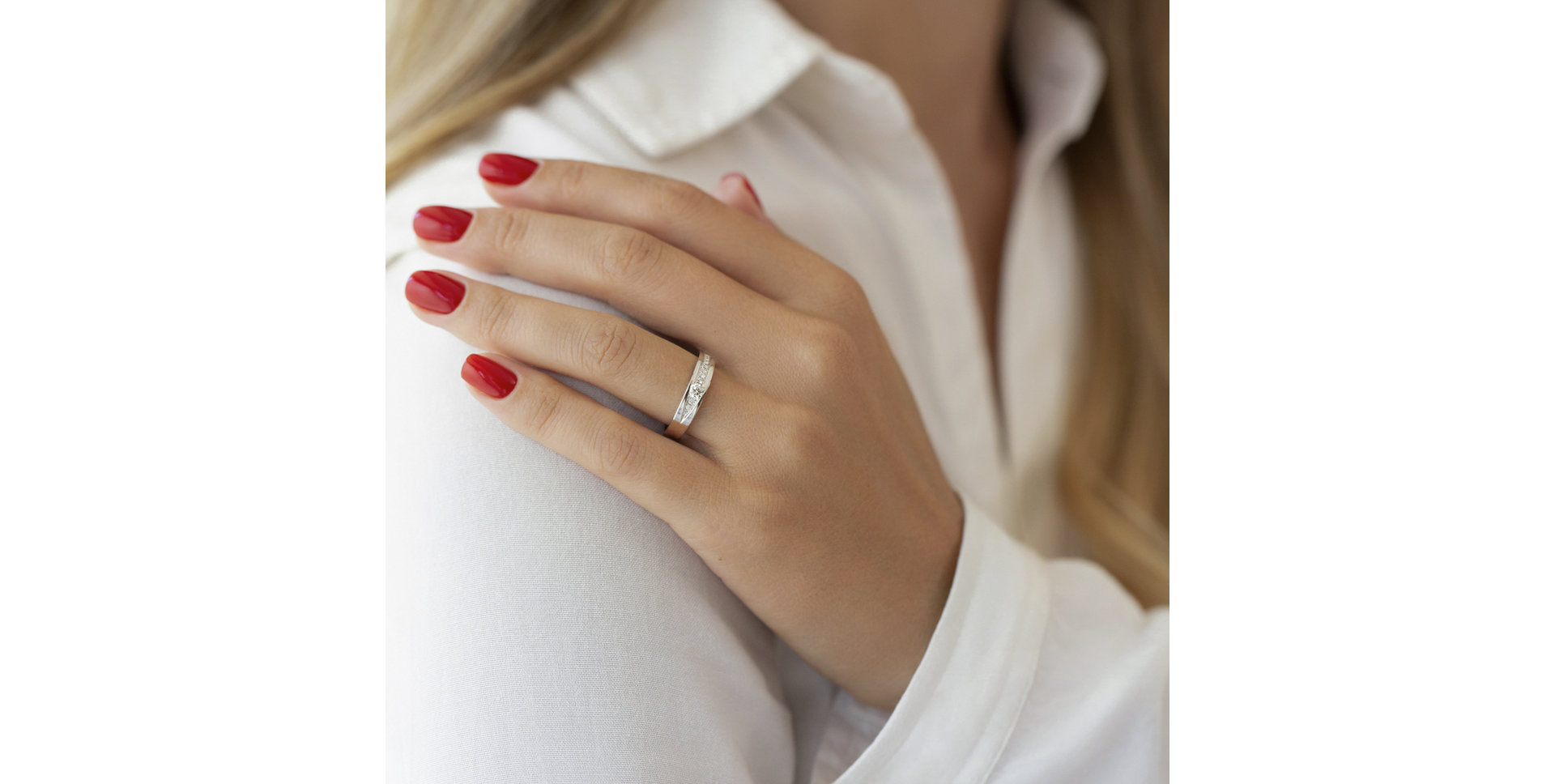 Prsten s diamanty Eternal Feeling