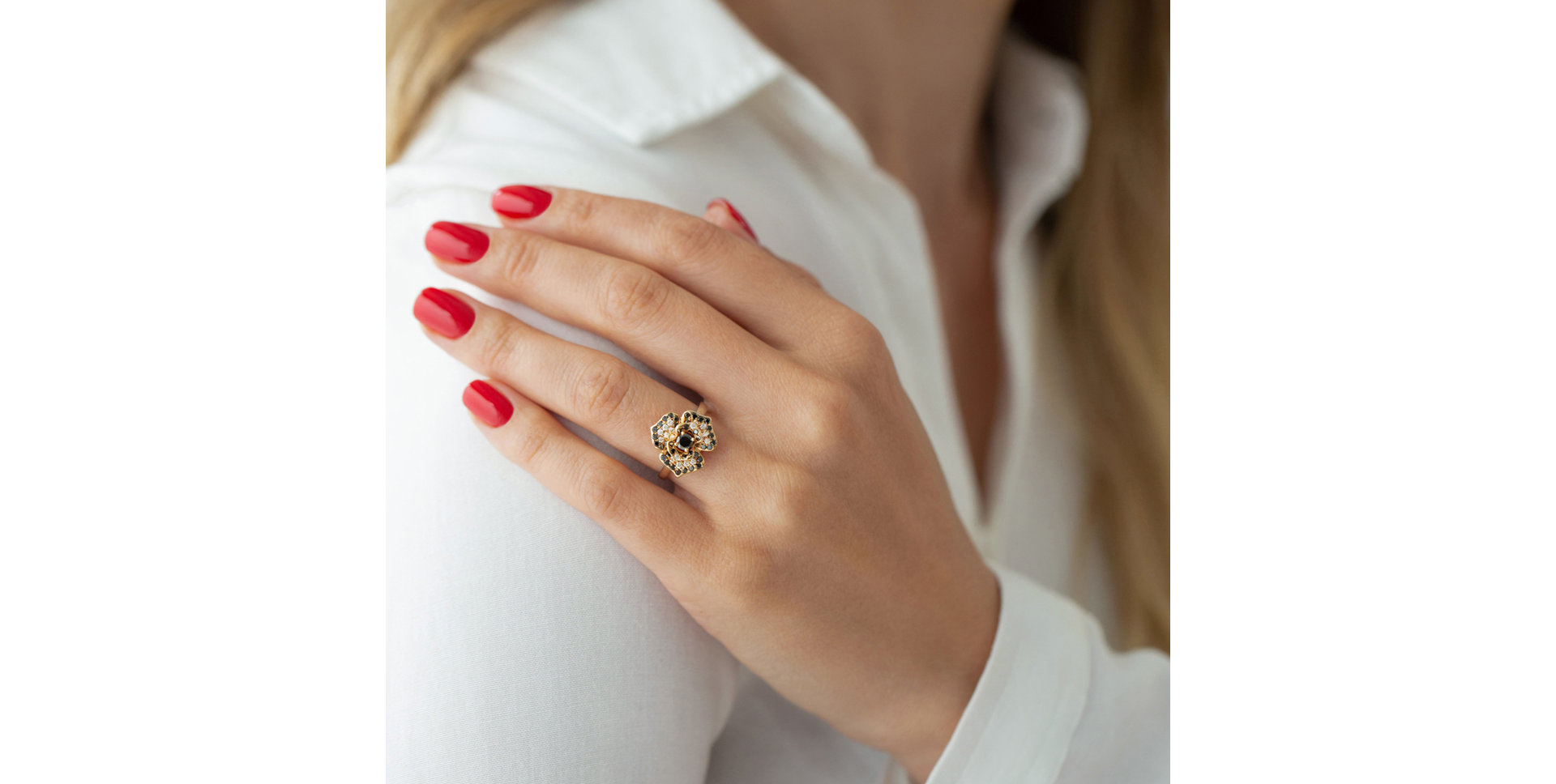 Prsten s černými a bílými diamanty Moonlight Orchid