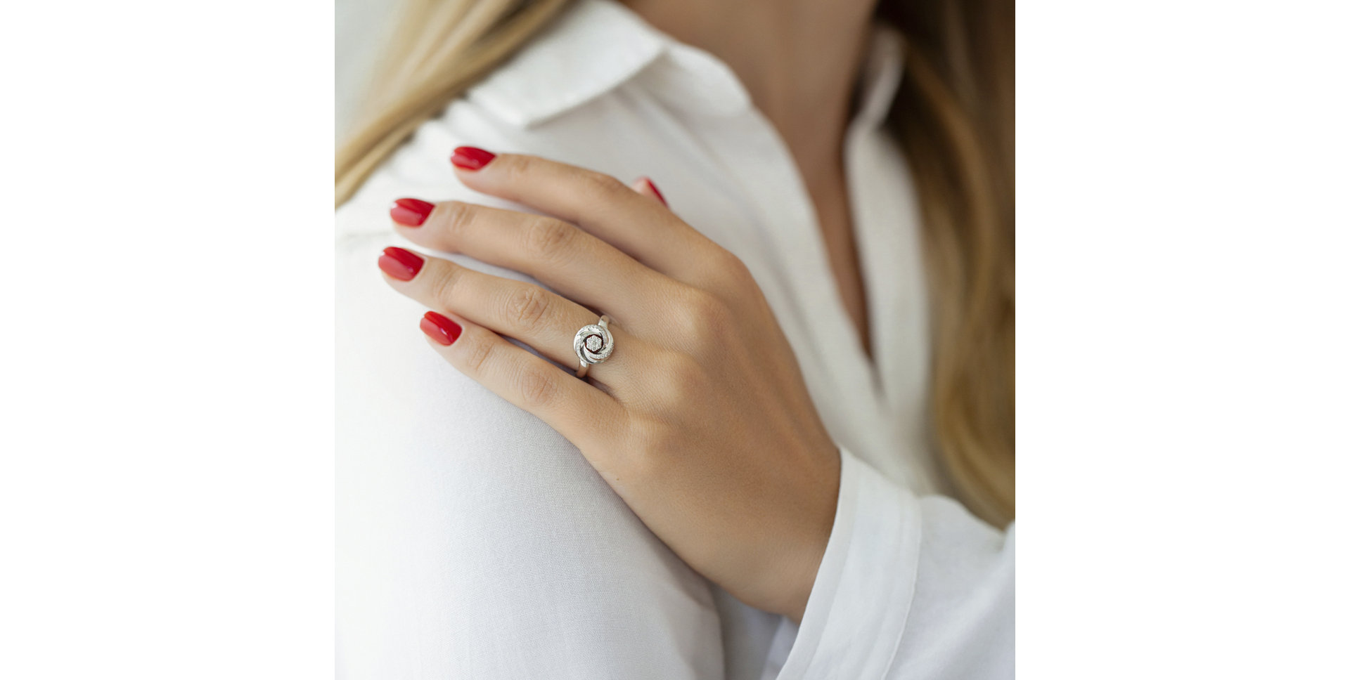 Prsten s diamanty Valère