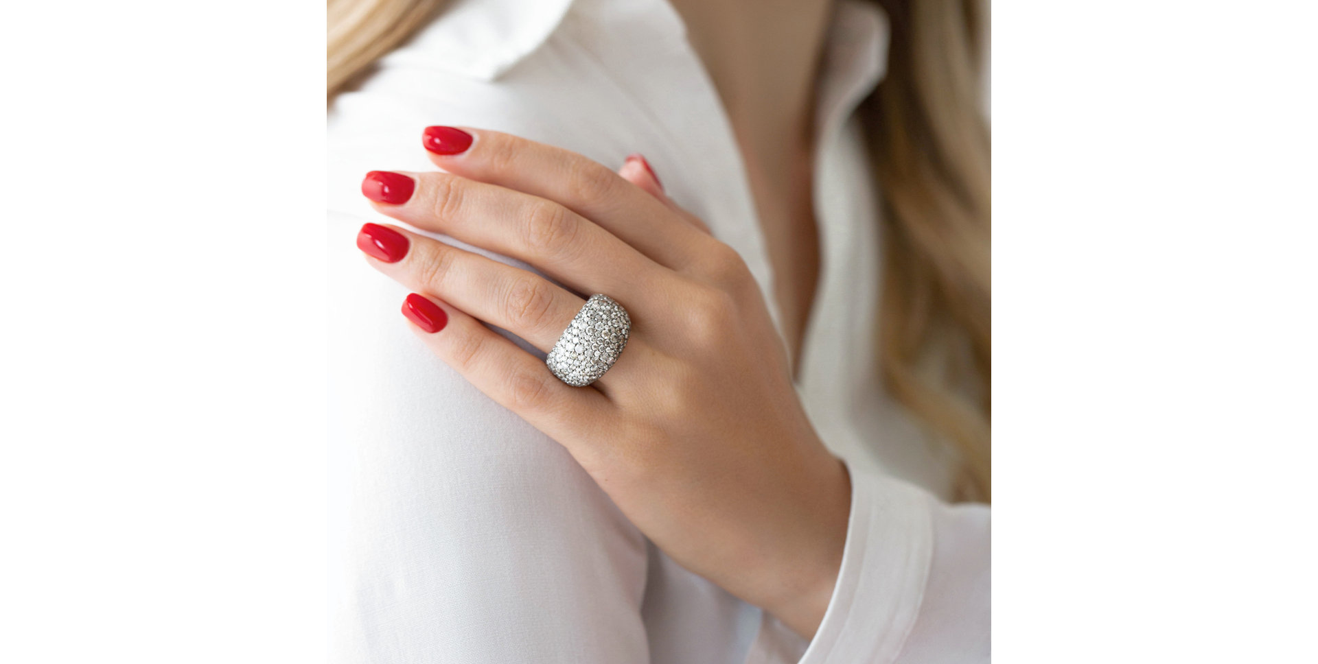 Prsten s bílými a hnědými diamanty Star Kingdom