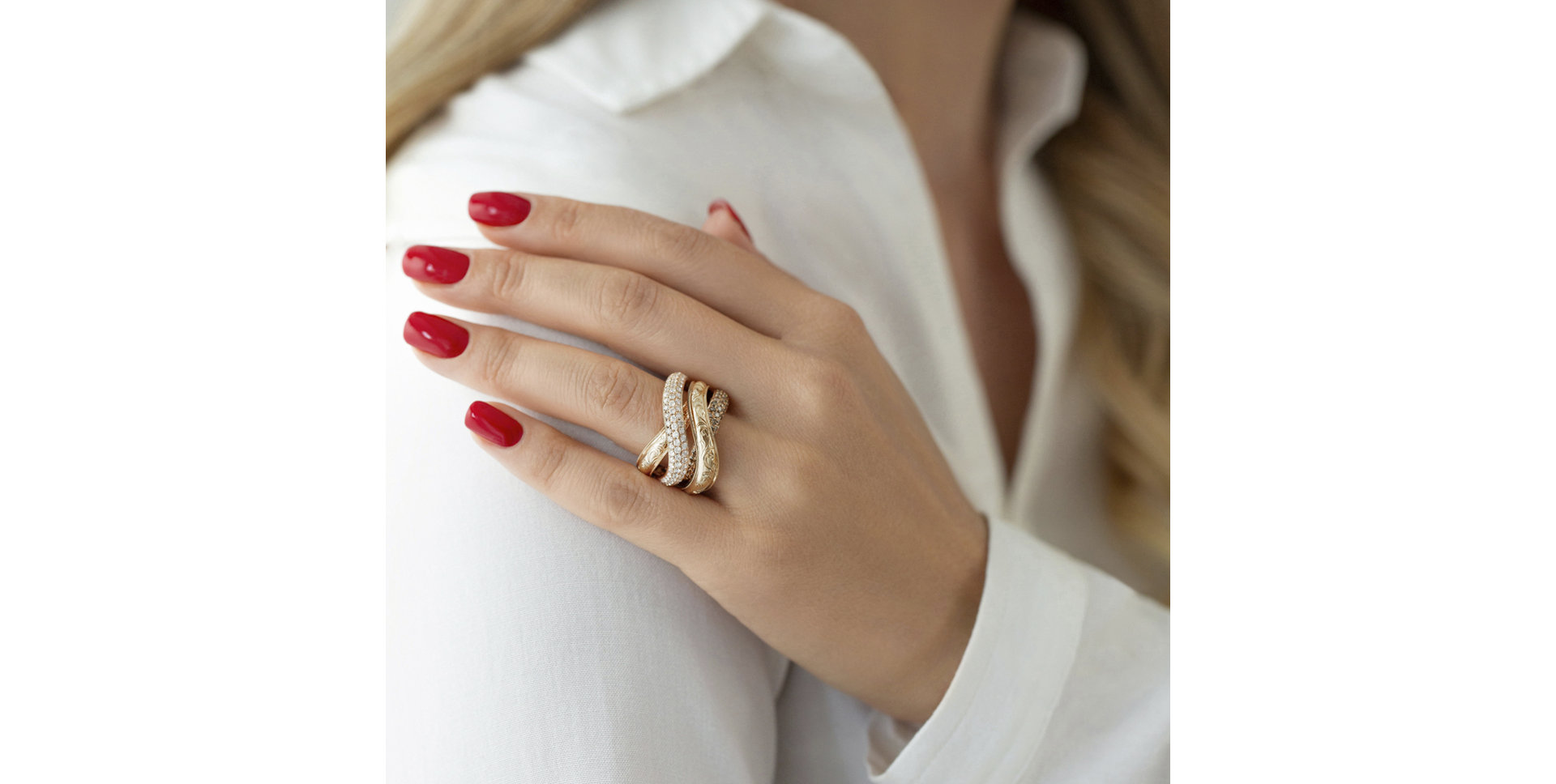 Prsten s hnědými a bílými diamanty Colombe