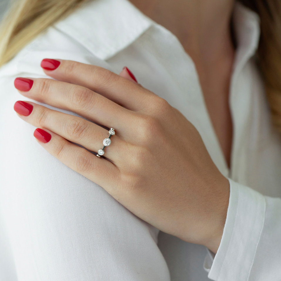 Prsten s černými diamanty Galaxy of Passion