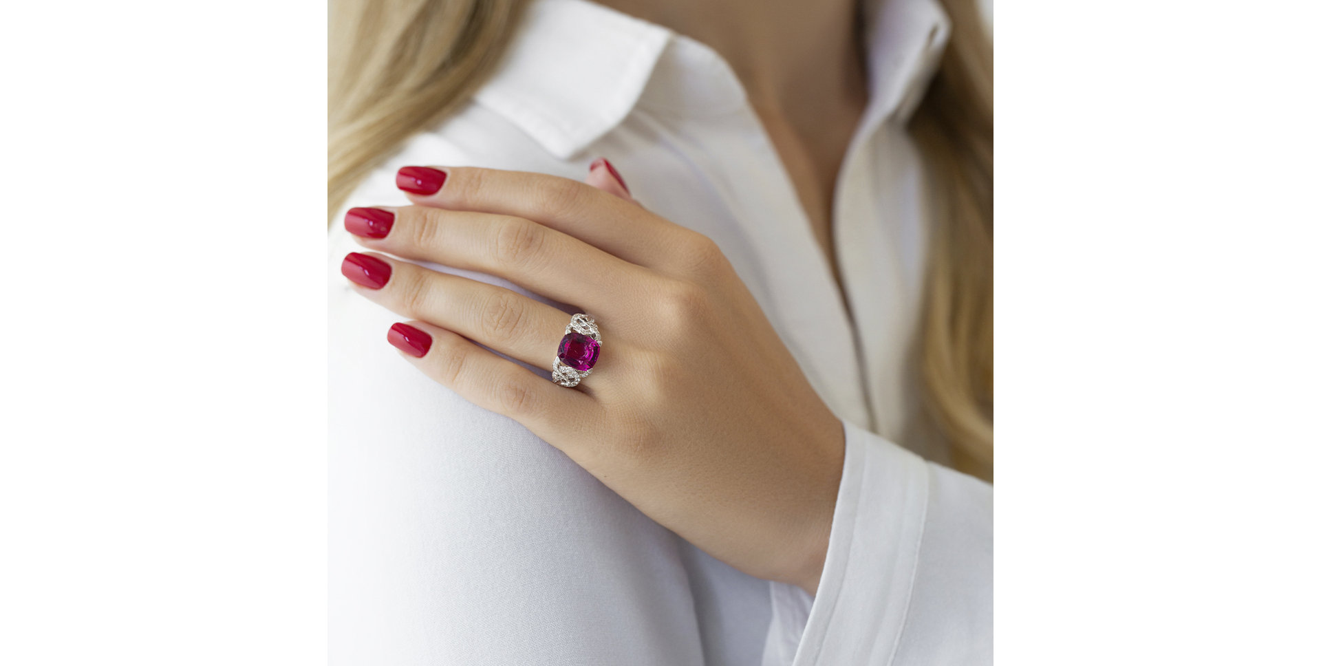 Prsten s turmalínem a diamanty Red Romance