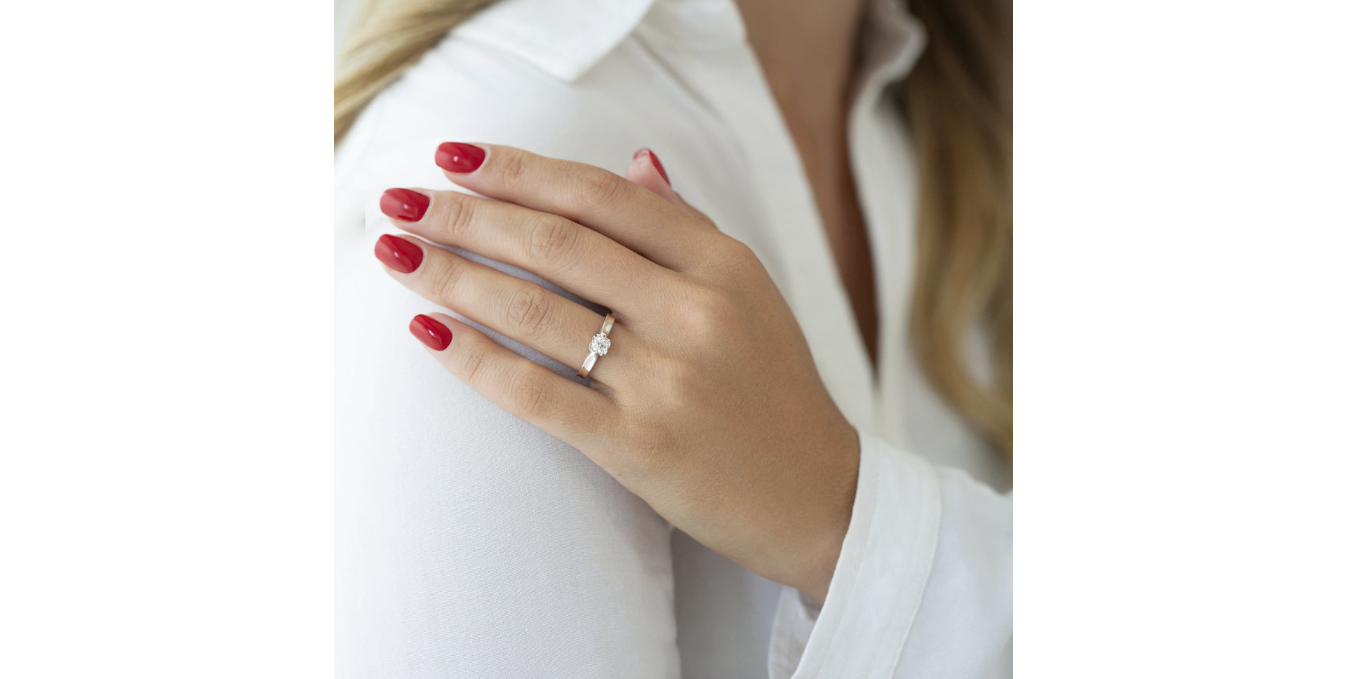 Prsten s diamantem Roger