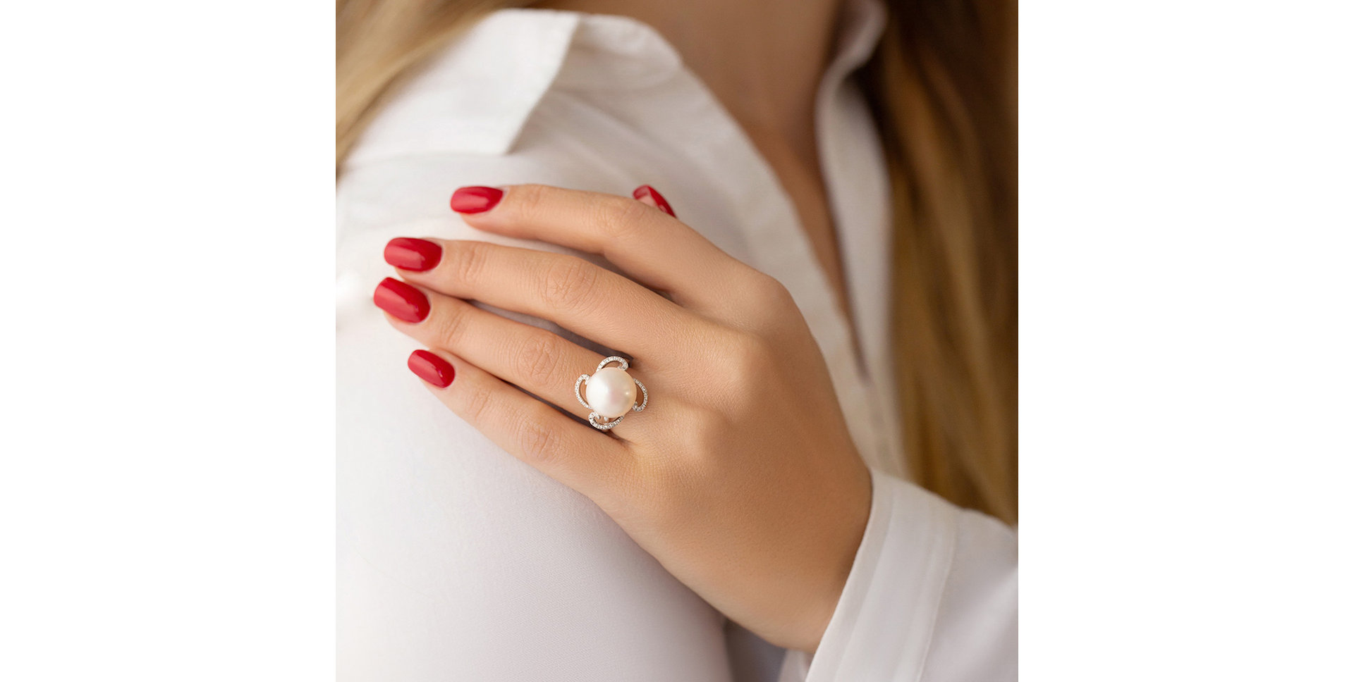 Prsten s perlou a diamanty Riverview