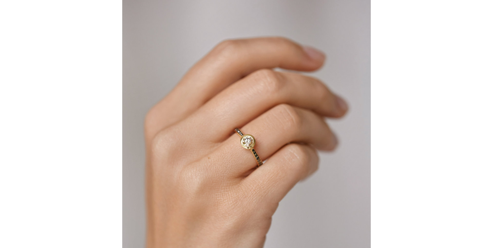 Prsten s černými a hnědými diamanty Space Love