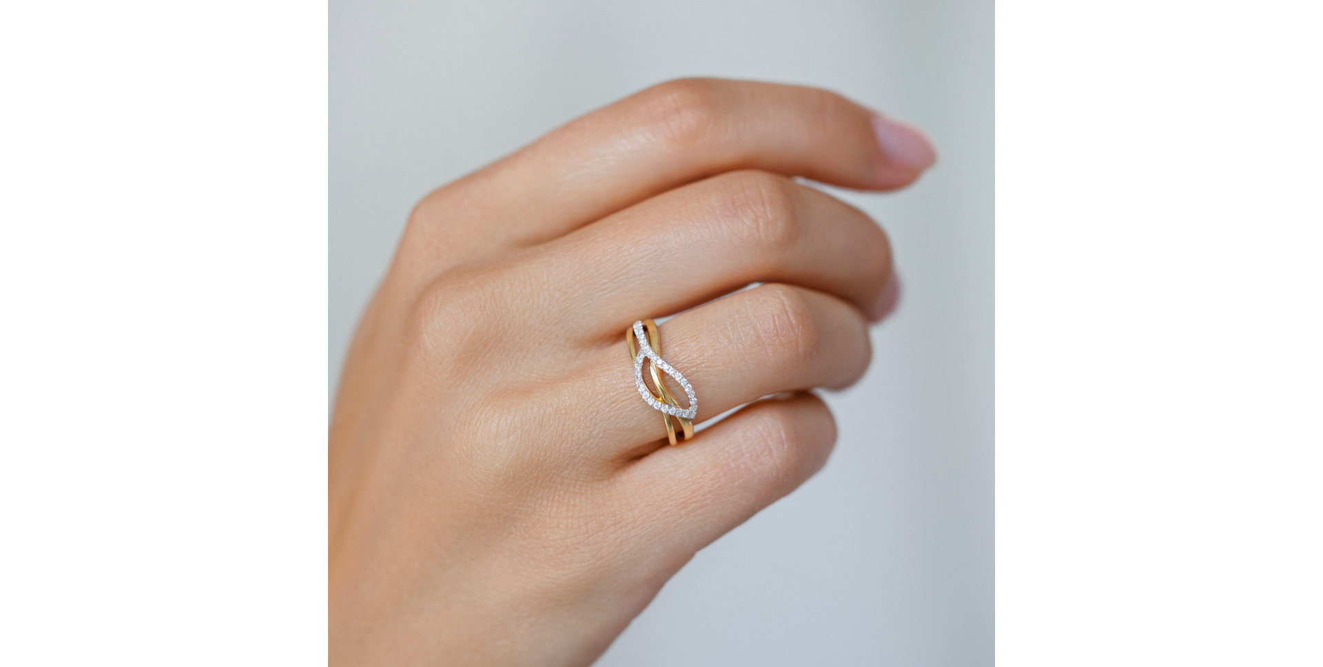 Prsten s diamanty Dazzling Leaf