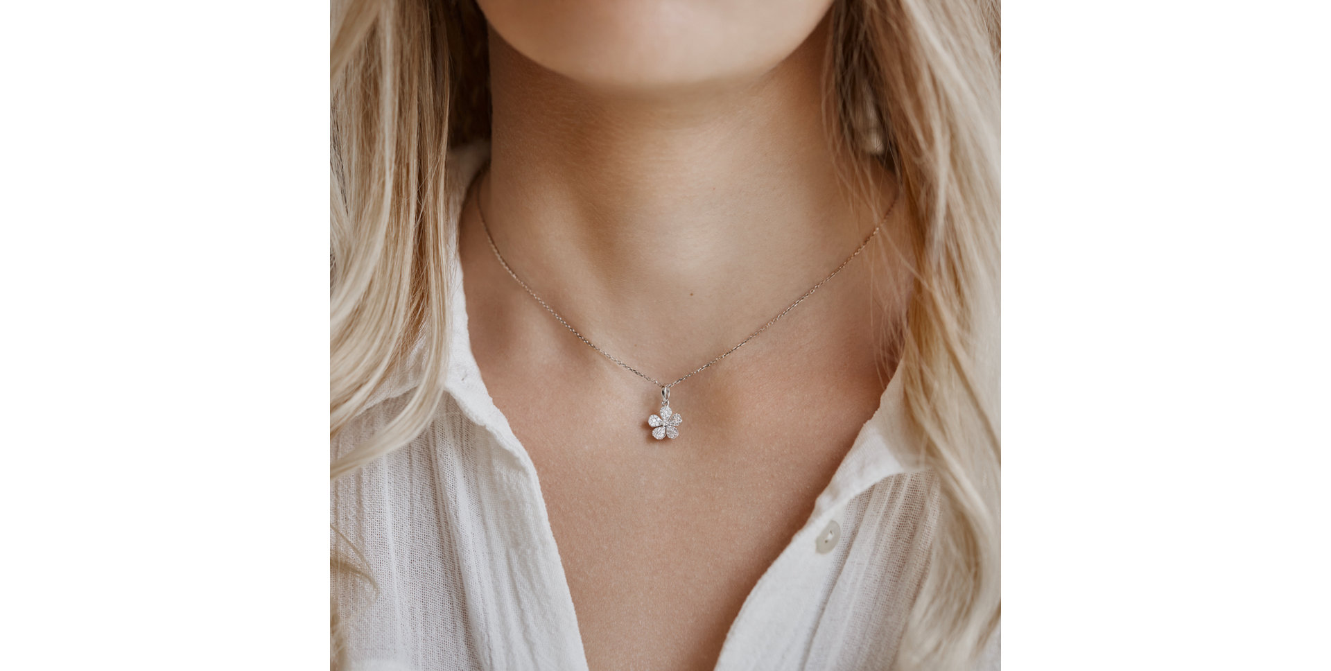 Přívěs s diamanty Elainia