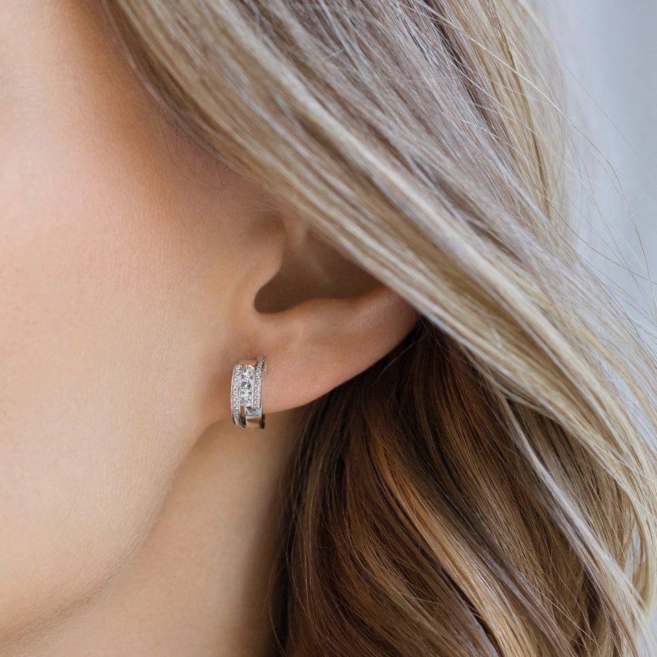 Náušnice s diamanty Galaxy Secret