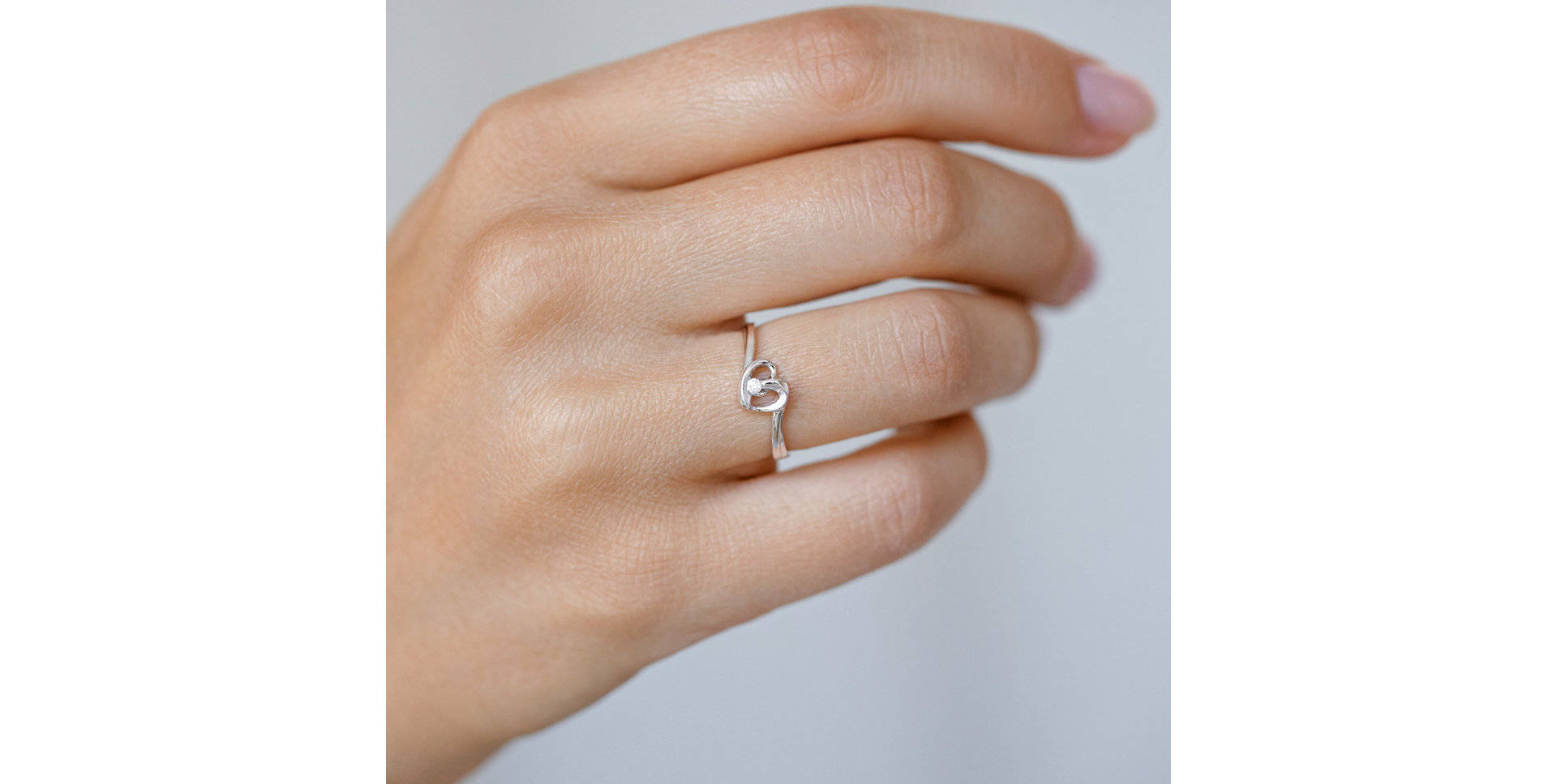 Prsten s diamantem Love Message