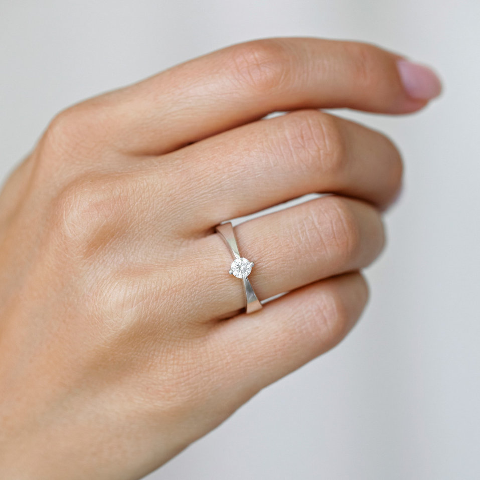 Prsten s diamantem Love Bliss