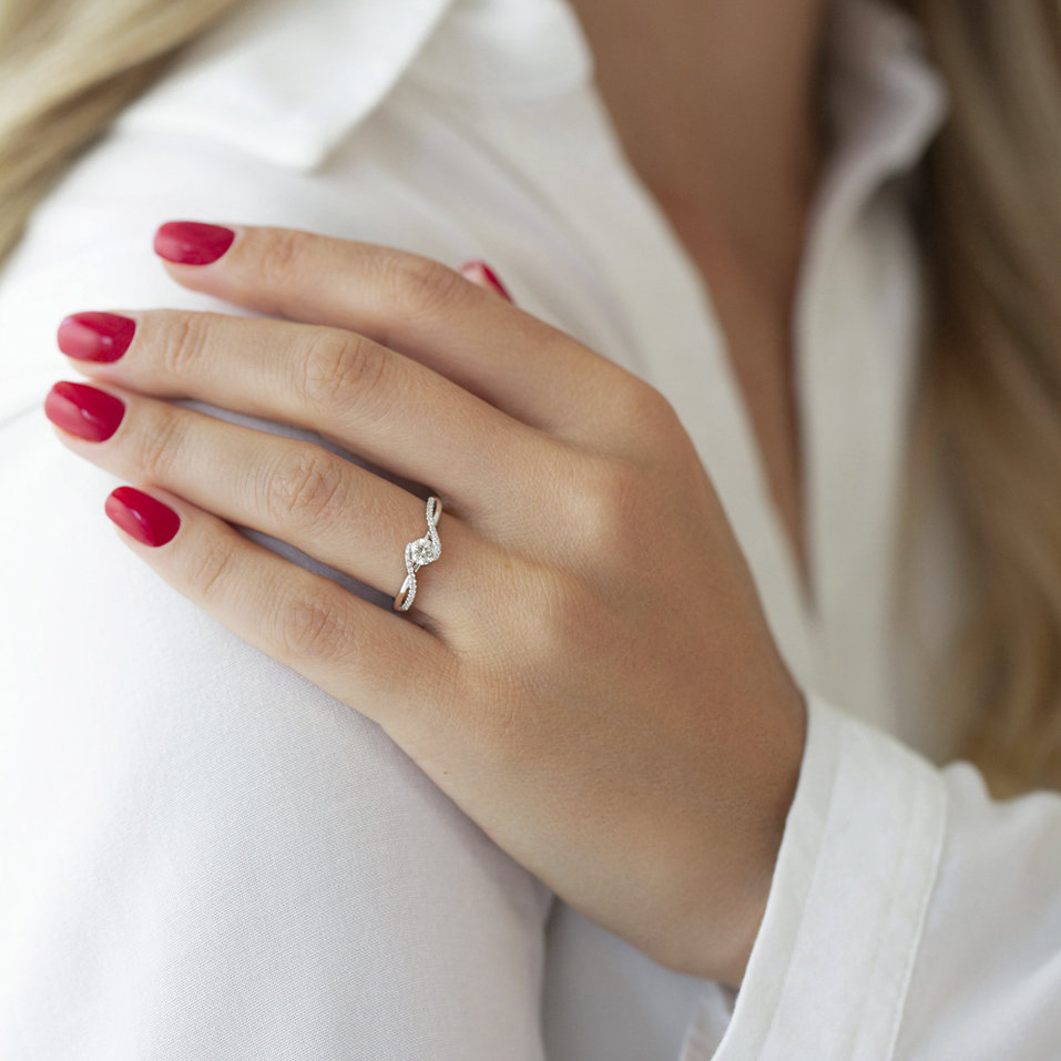 Prsten s diamanty Secrecy