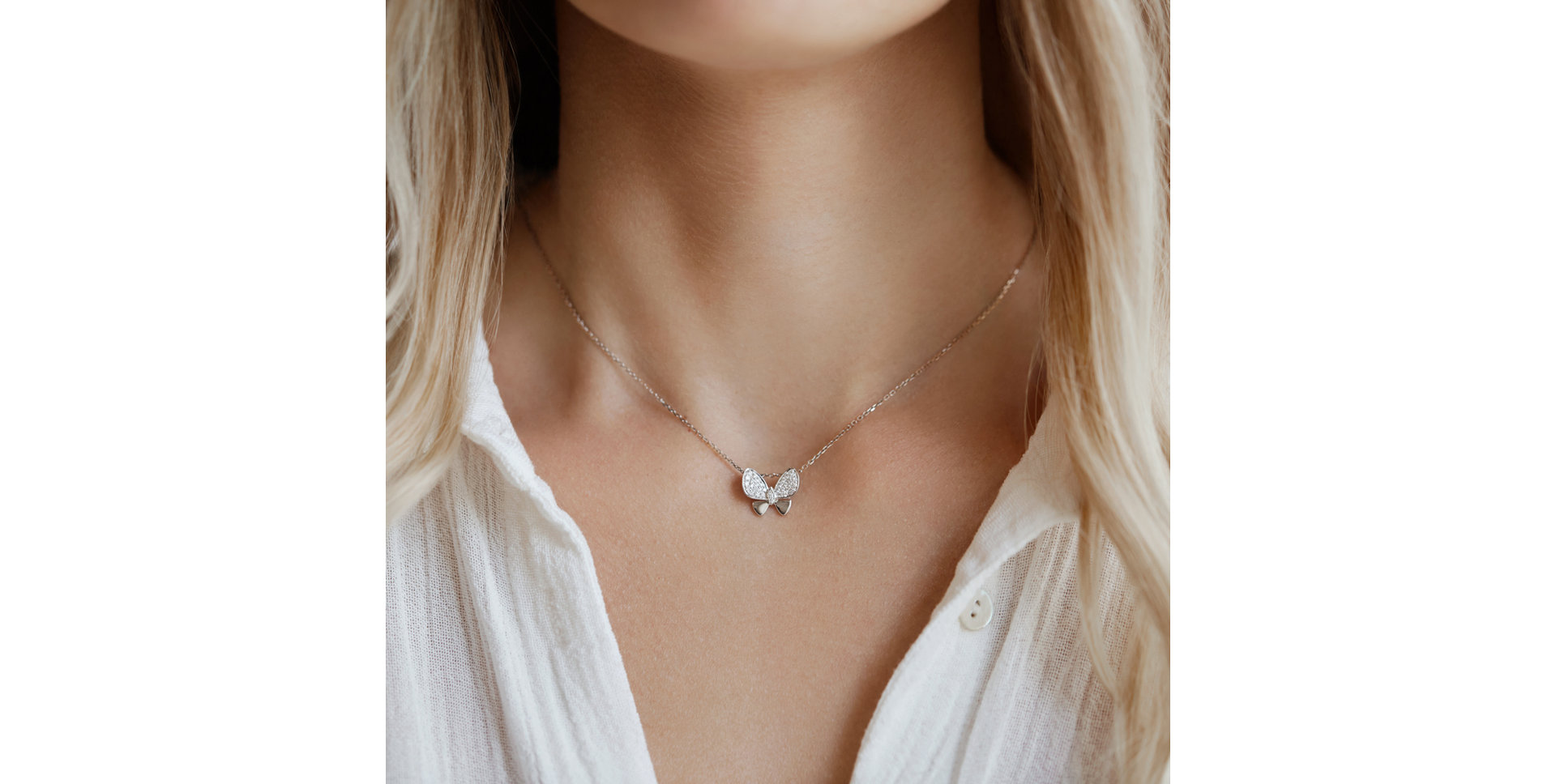 Přívěs s černými diamanty Butterfly Night