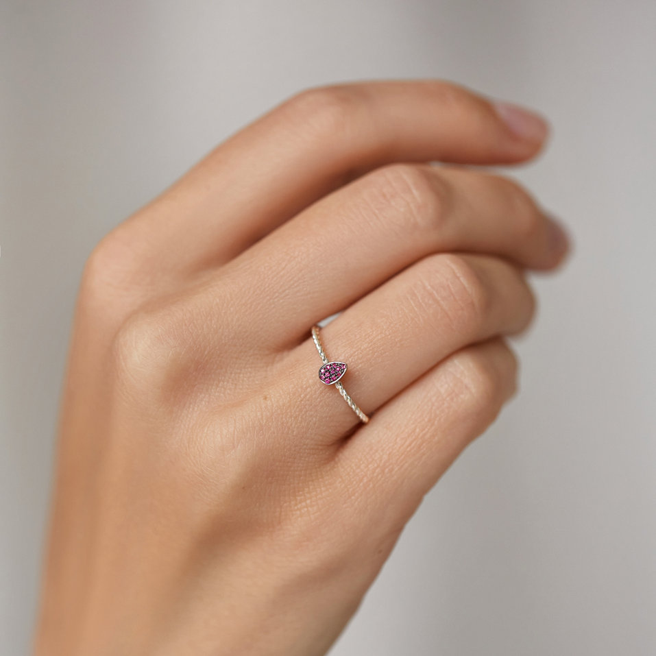 Prsten s rubíny Witching Passion