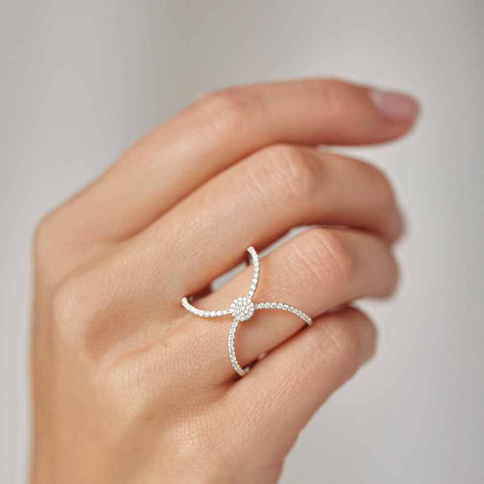 Prsten s diamanty Lustrous Charm