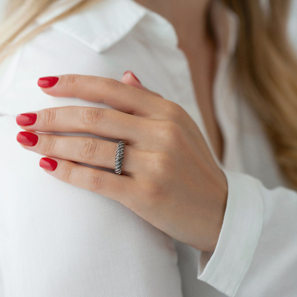 Prsten s černými diamanty Precious Touch