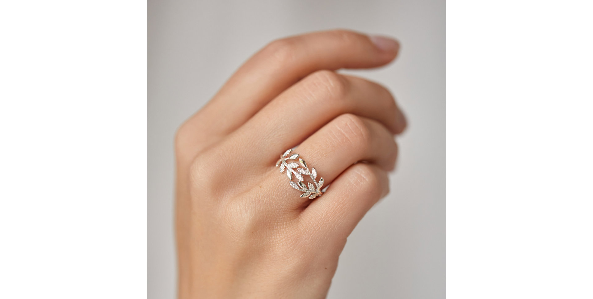 Prsten s hnědými diamanty Heavenly Leaves