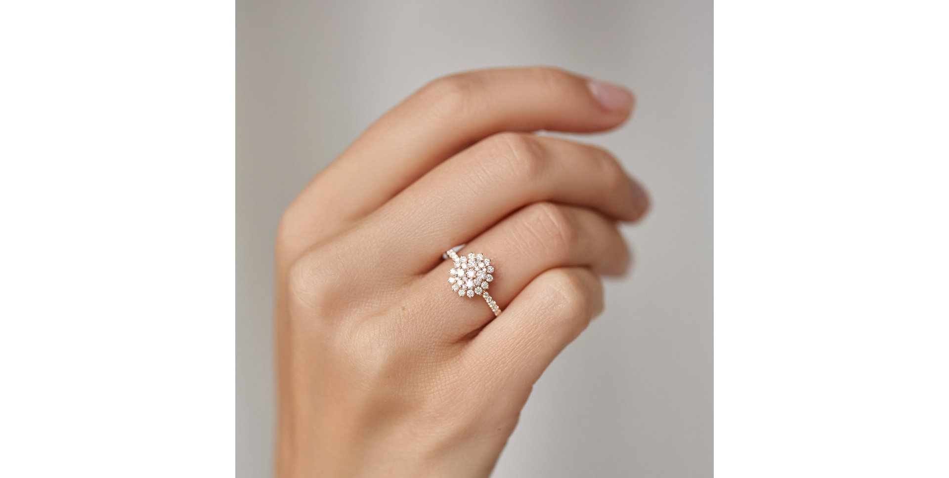 Prsten s diamanty Monarch Star