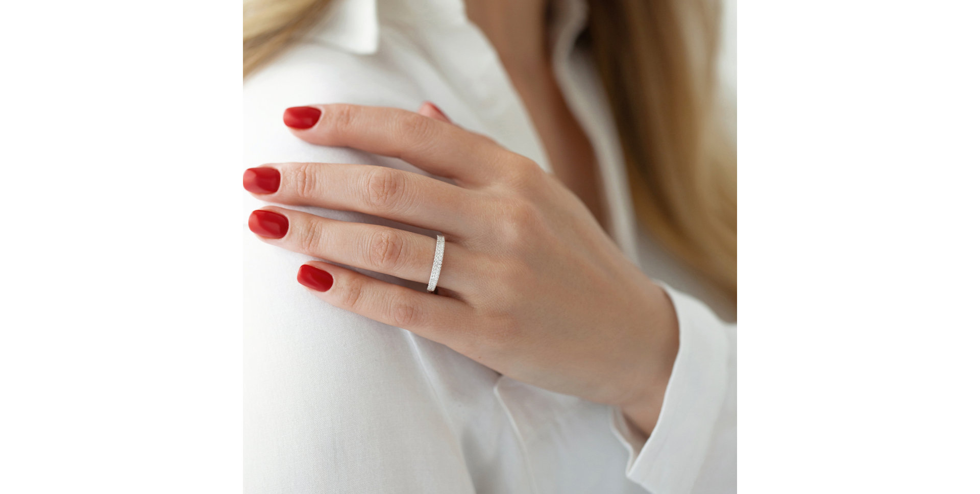 Prsten s diamanty Infinite Grace