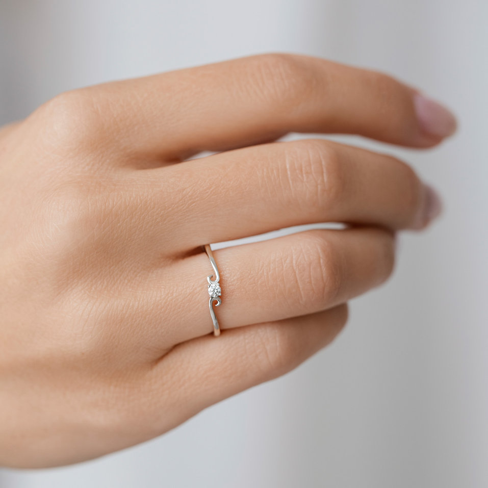 Prsten s diamantem Baroque Love