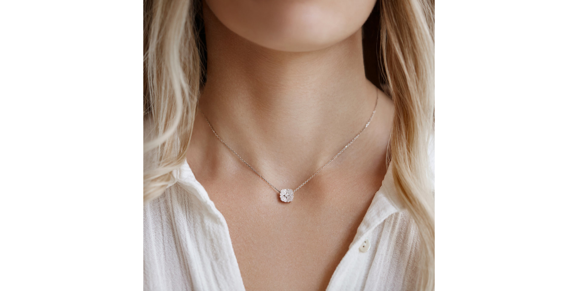 Přívěs s černými a bílými diamanty Diamond Bouquet