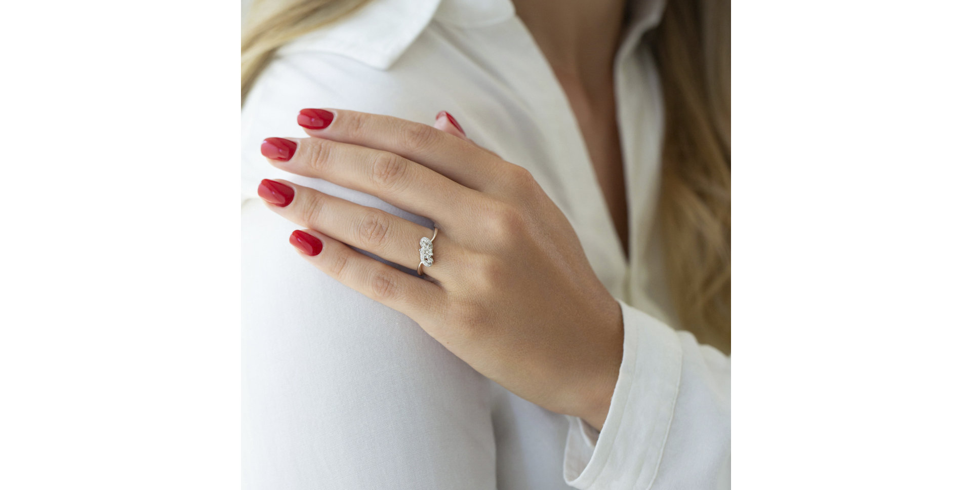 Prsten s rubínem a diamanty Armand