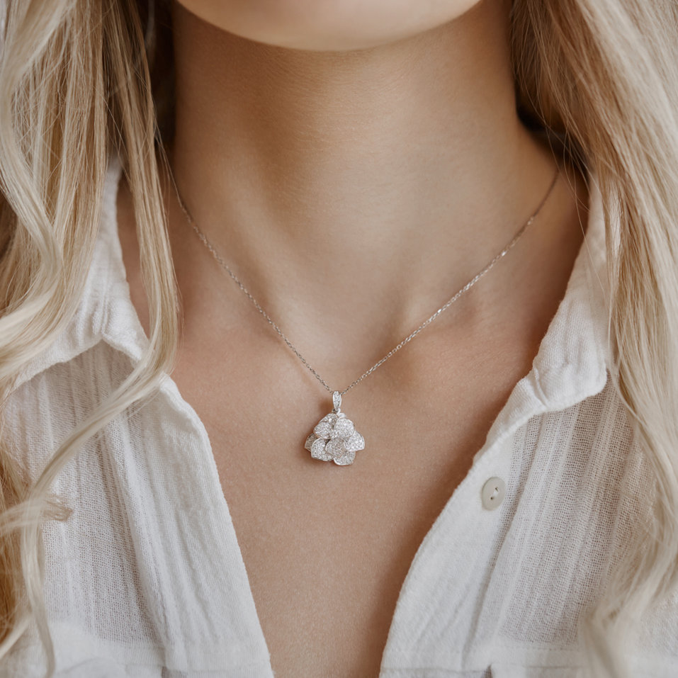 Přívěs s diamanty Bloomy Frederica