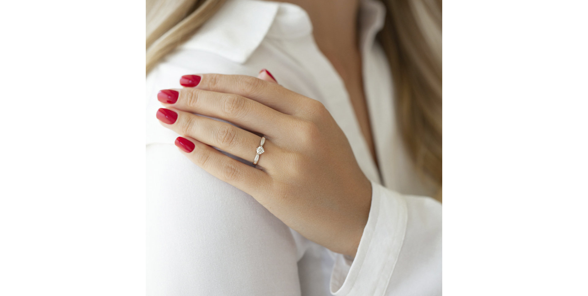 Prsten s diamanty Moon King