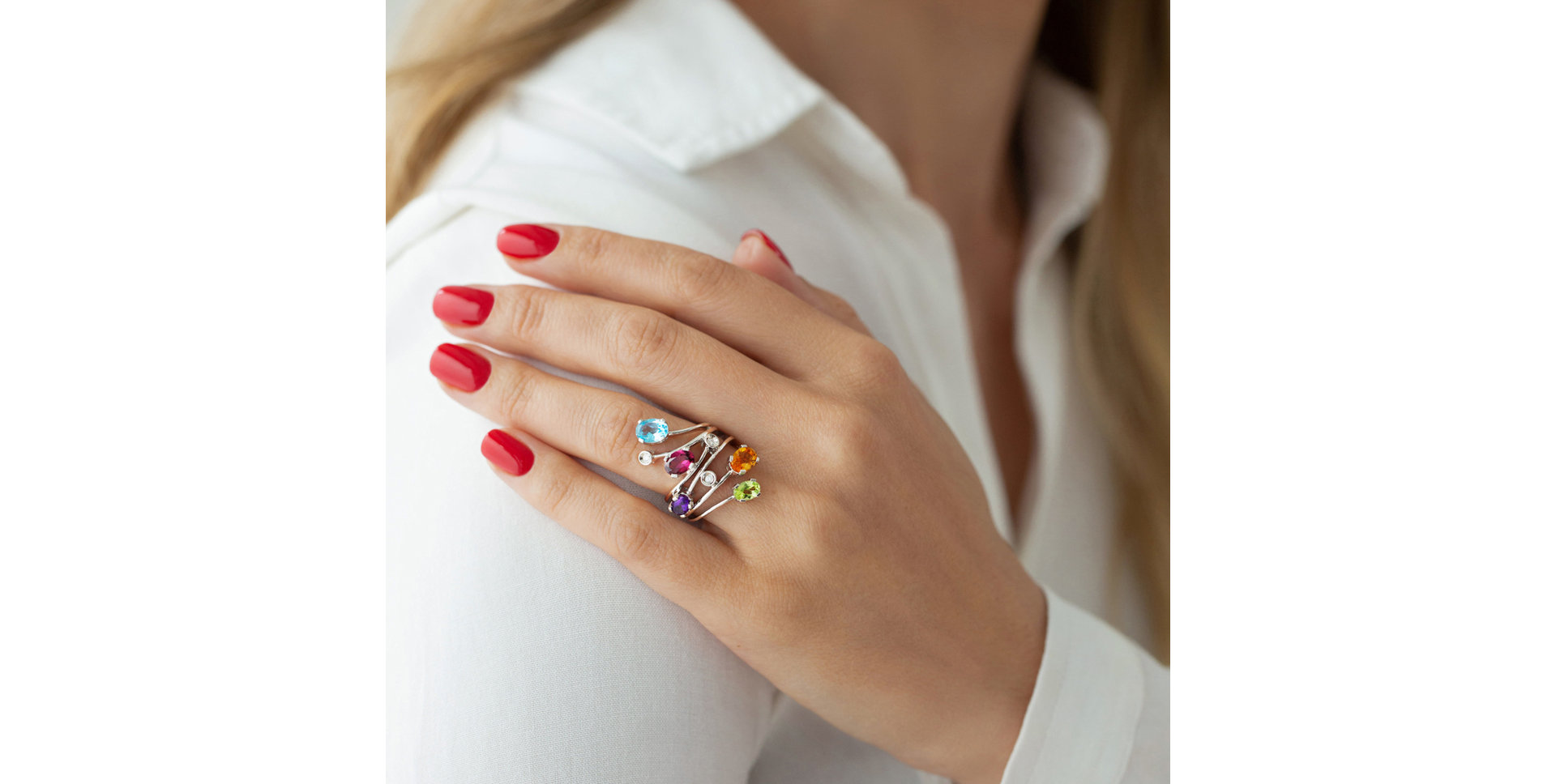 Prsten s diamanty, rhodolitem, peridotem, ametystem, topazem a citrínem Pleasure