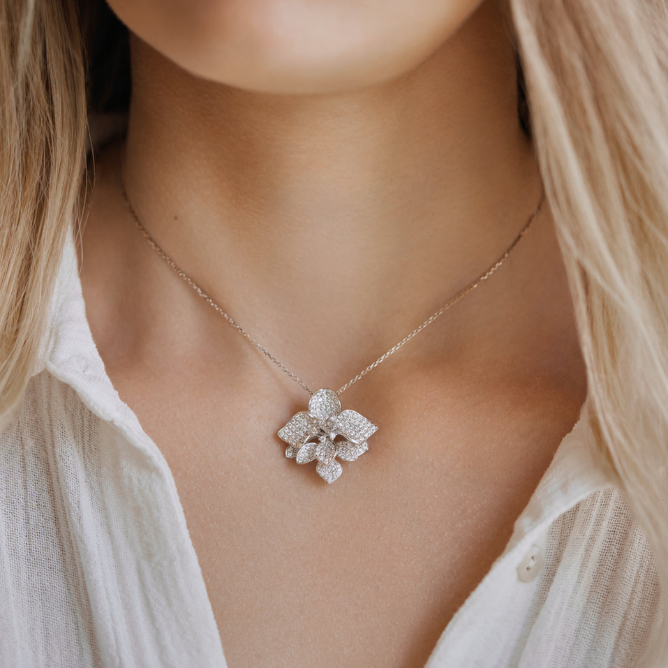 Přívěs s diamanty Noble Lily