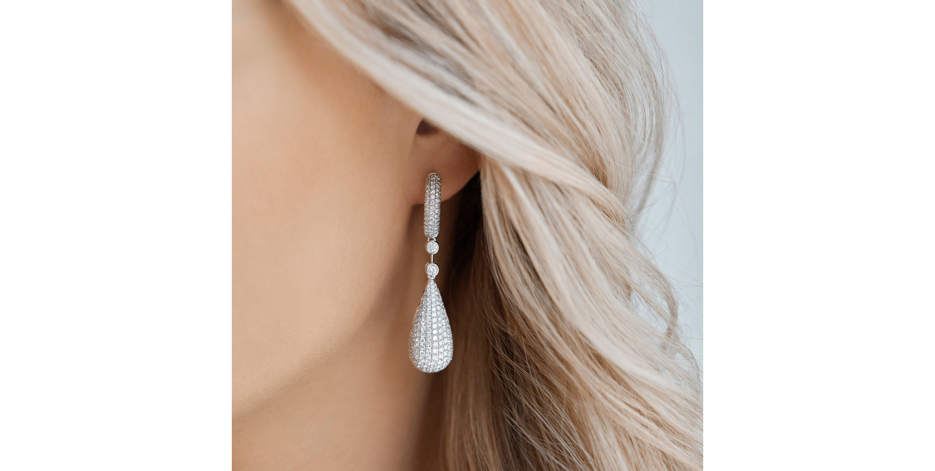 Náušnice s diamanty Festive Drops