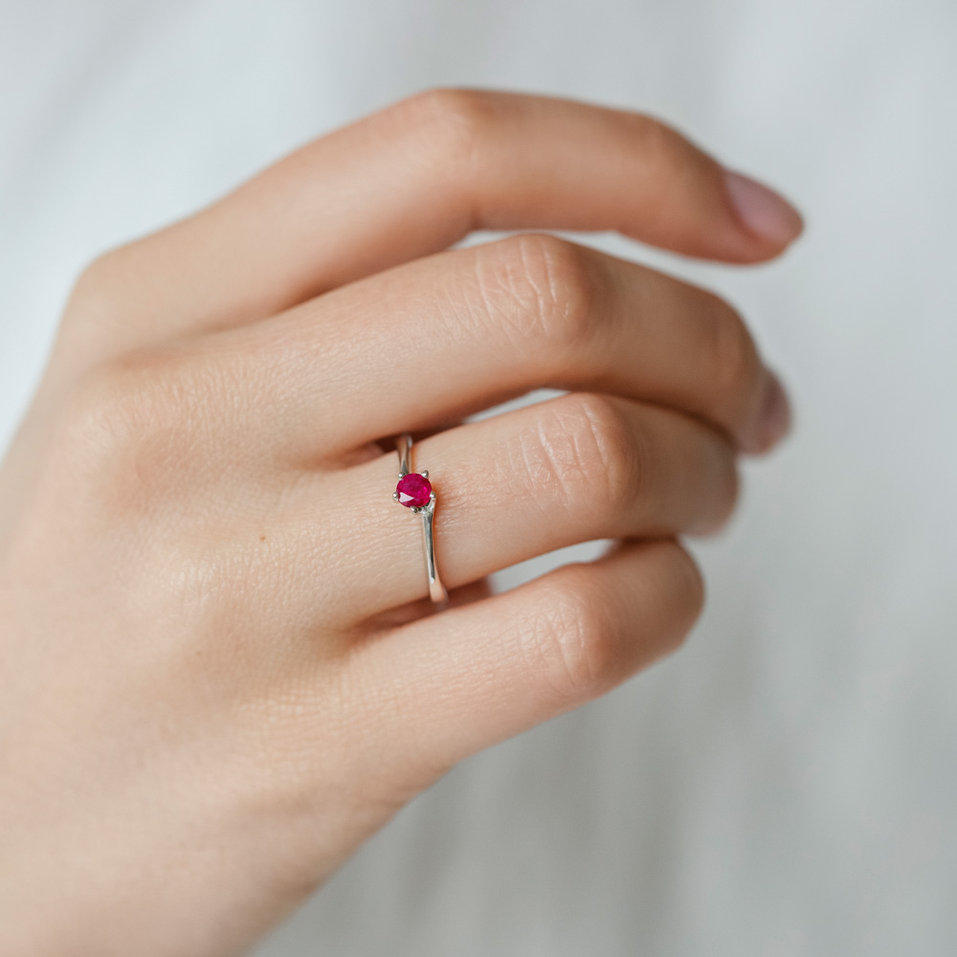 Prsten se smaragdem Bonbon