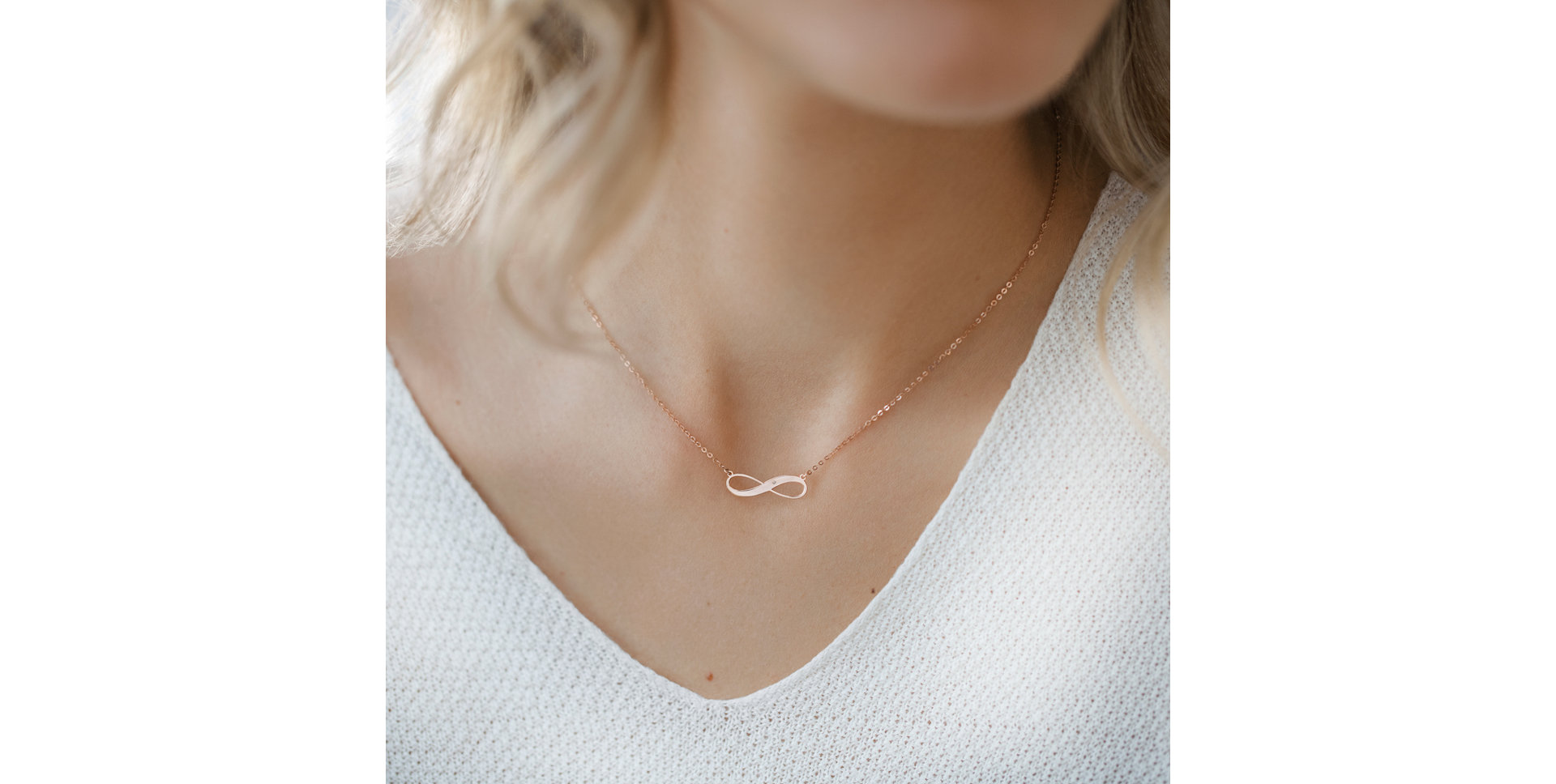 Náhrdelník s diamantem Infinite Space