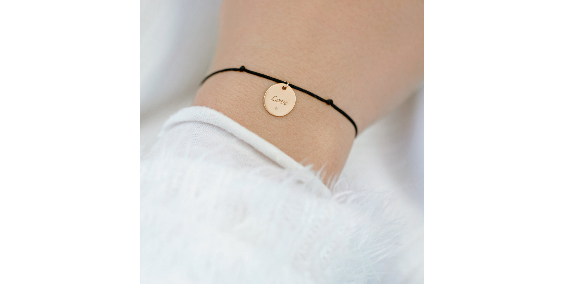 Diamantový náramek se šňůrkou Secret Love