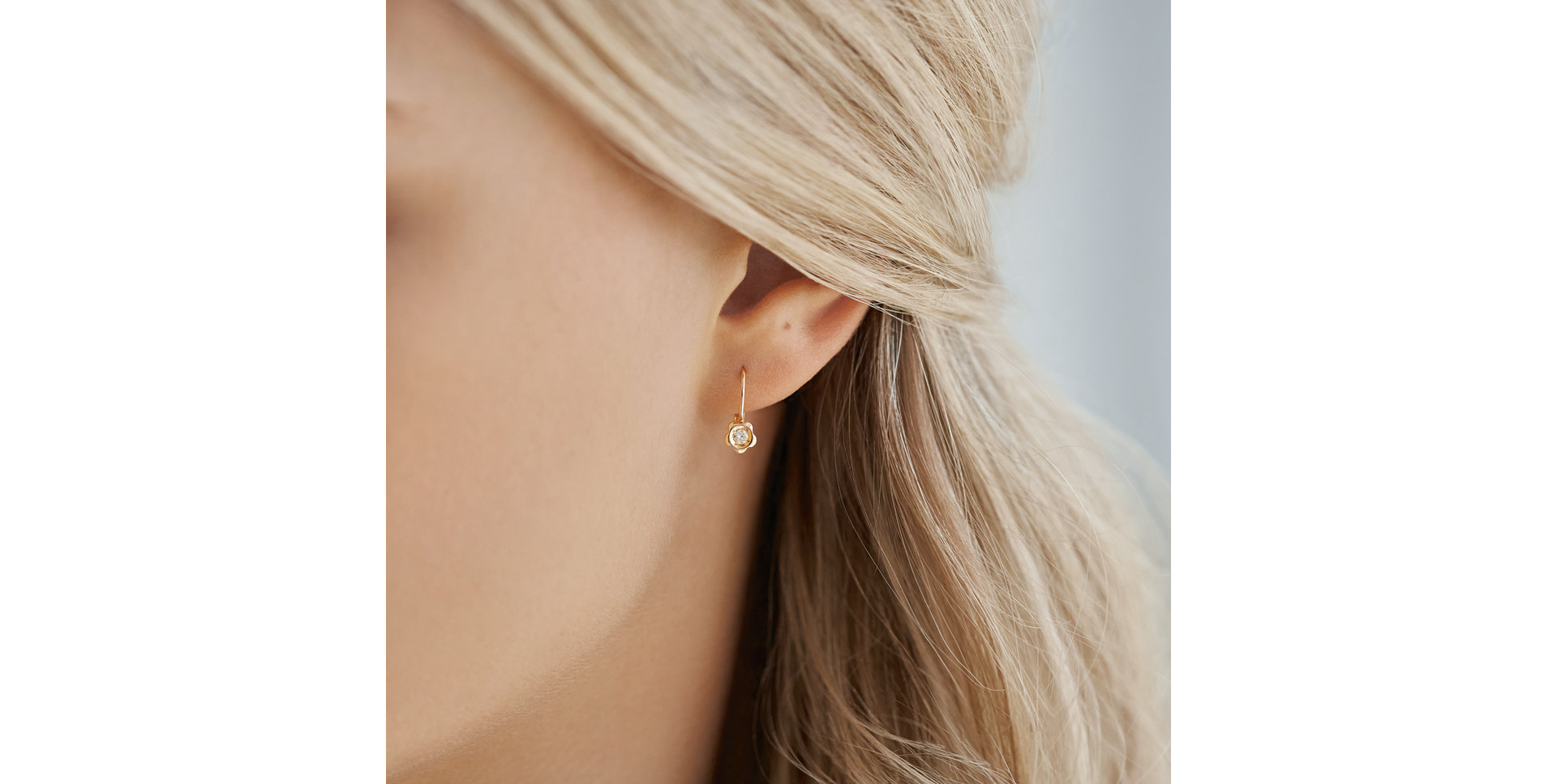 Náušnice s diamantem Flowers