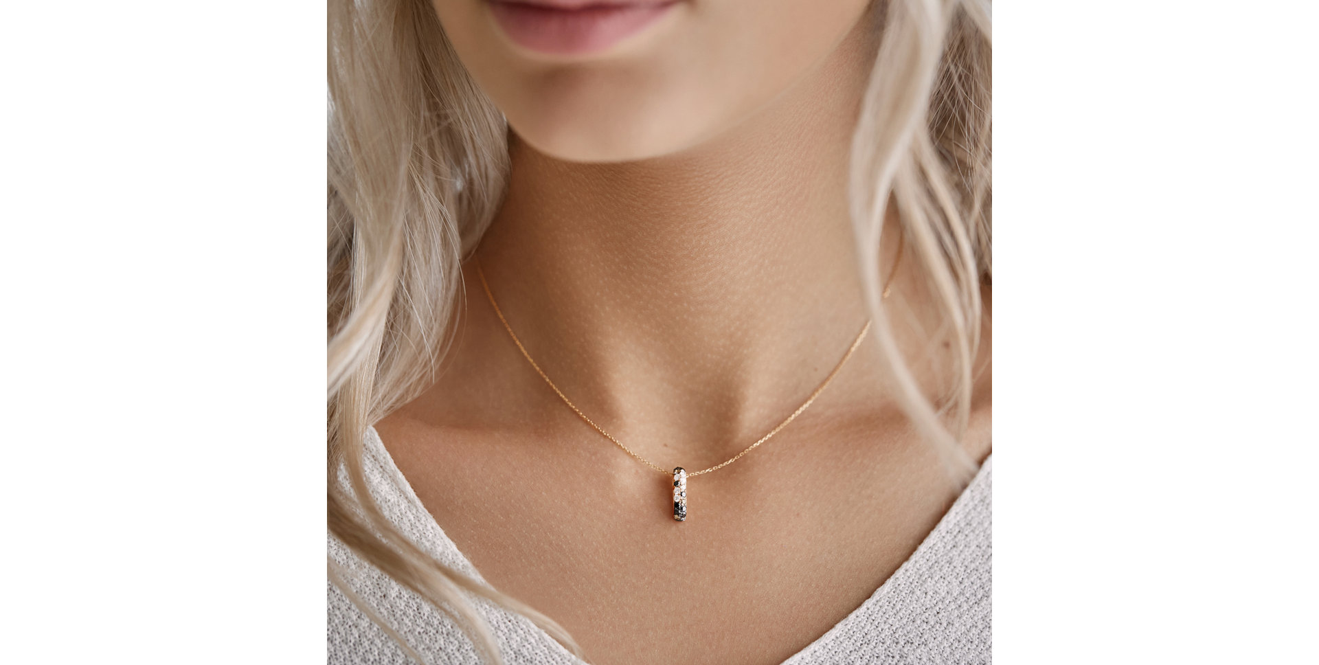 Přívěs s černými diamanty Inferno Sky