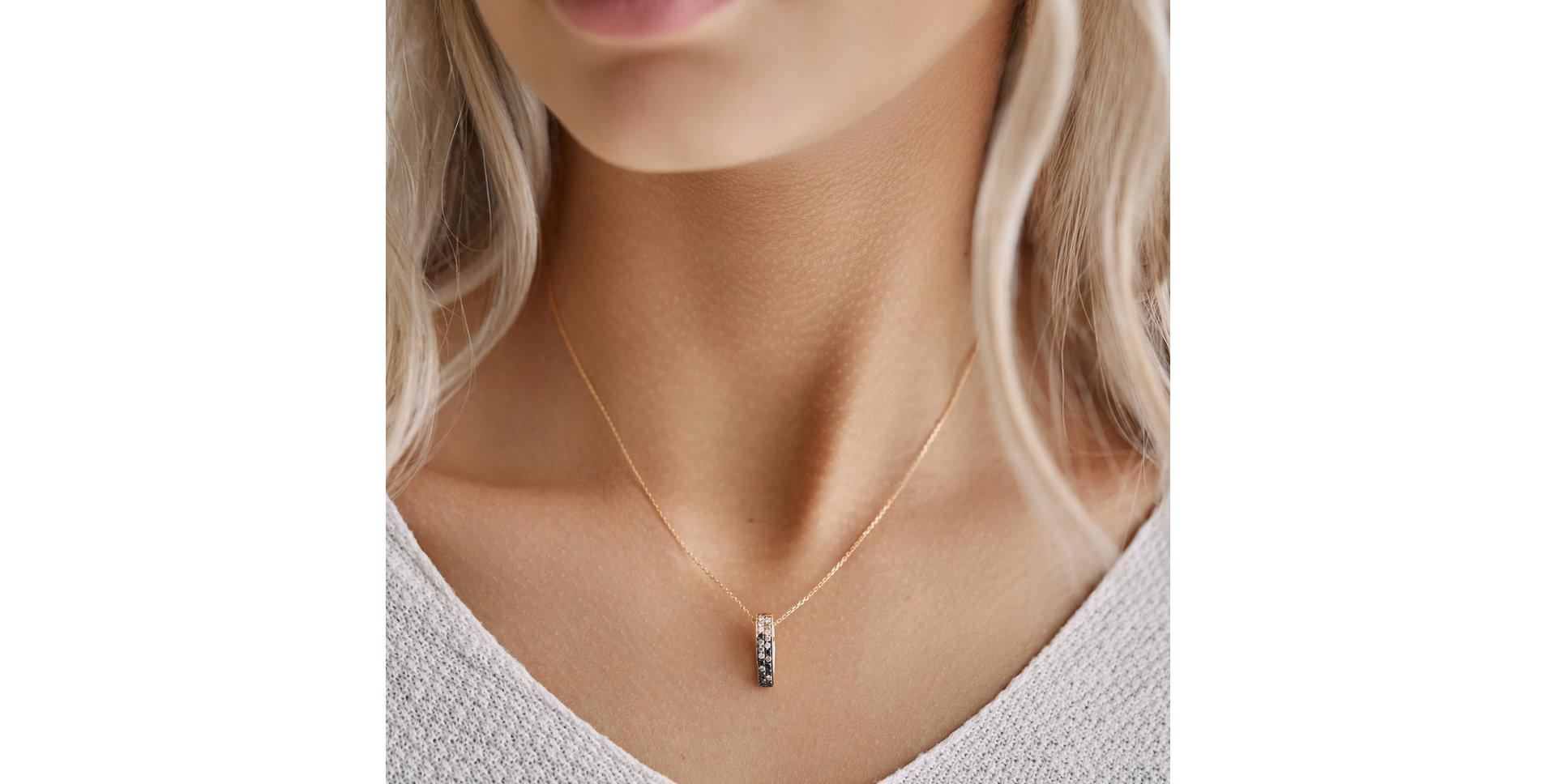 Přívěs s černými diamanty Inferno Night