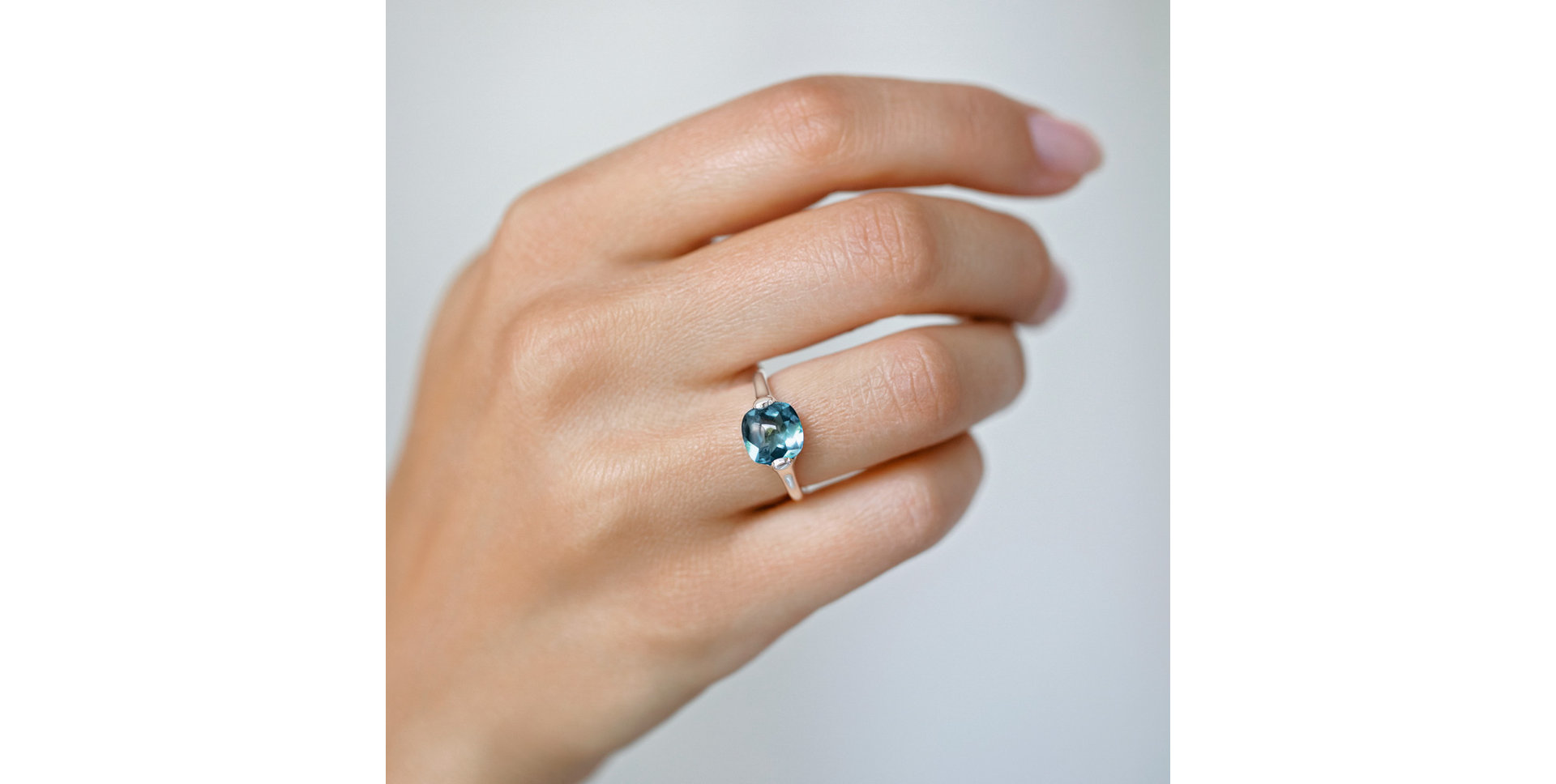 Prsten s růženínem Bonbon