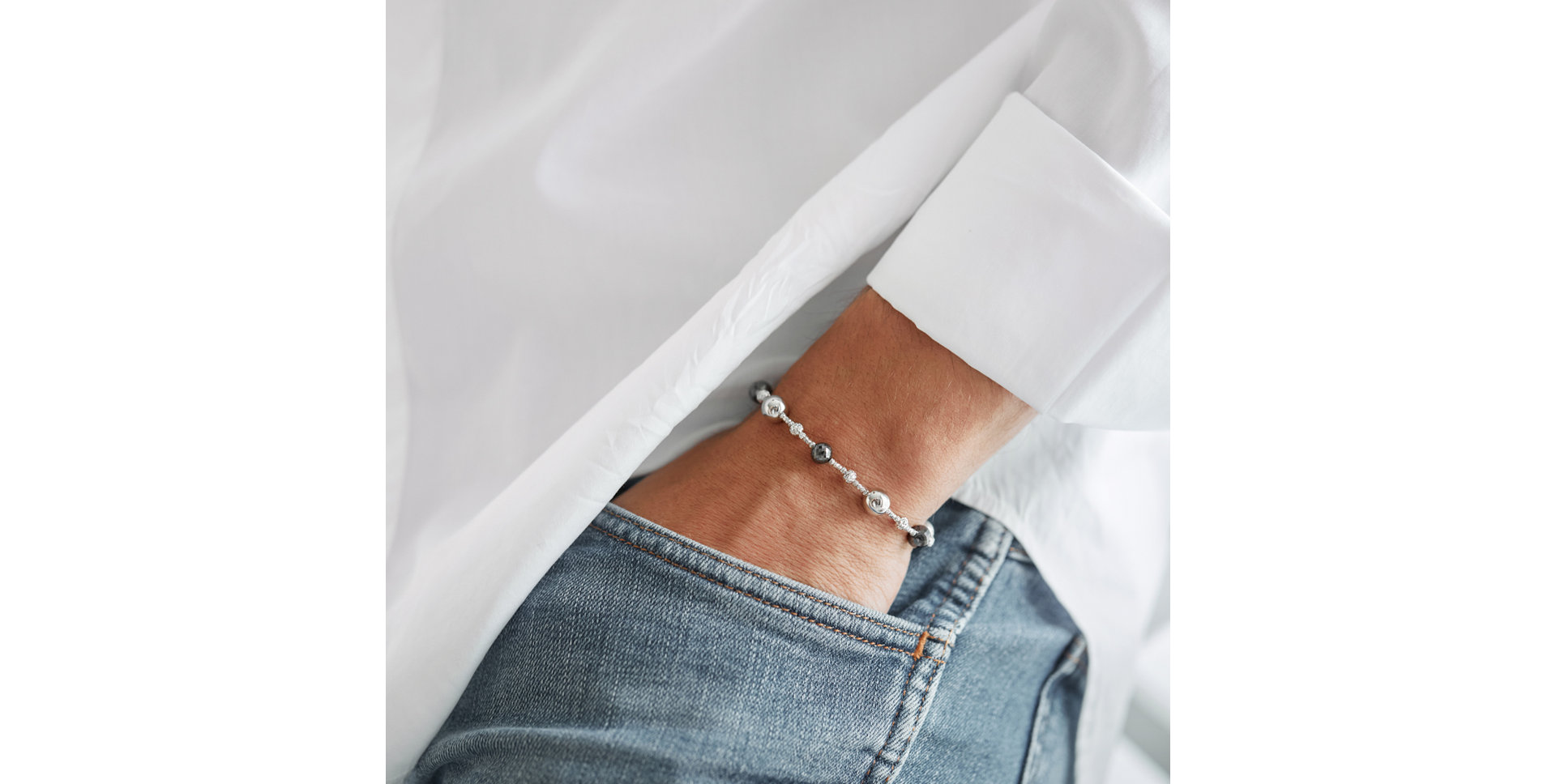 Náramek s bílými a černými diamanty Jonathan