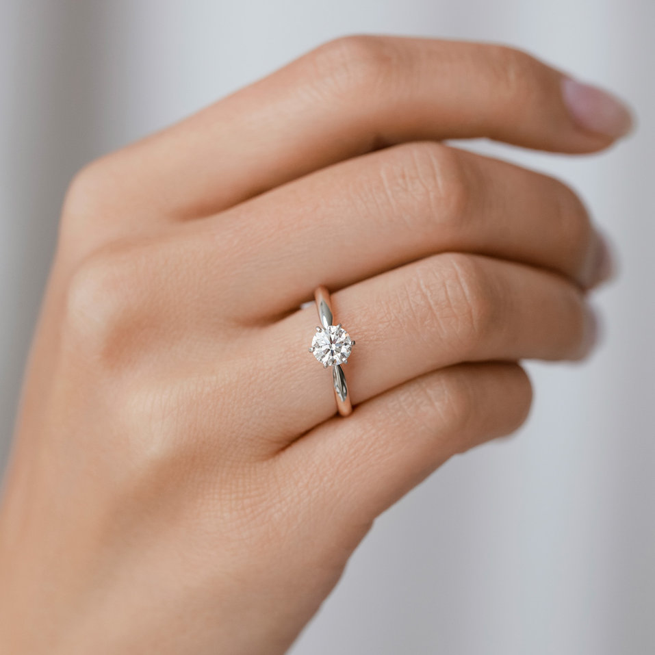 Prsten s diamantem Eternal Joy