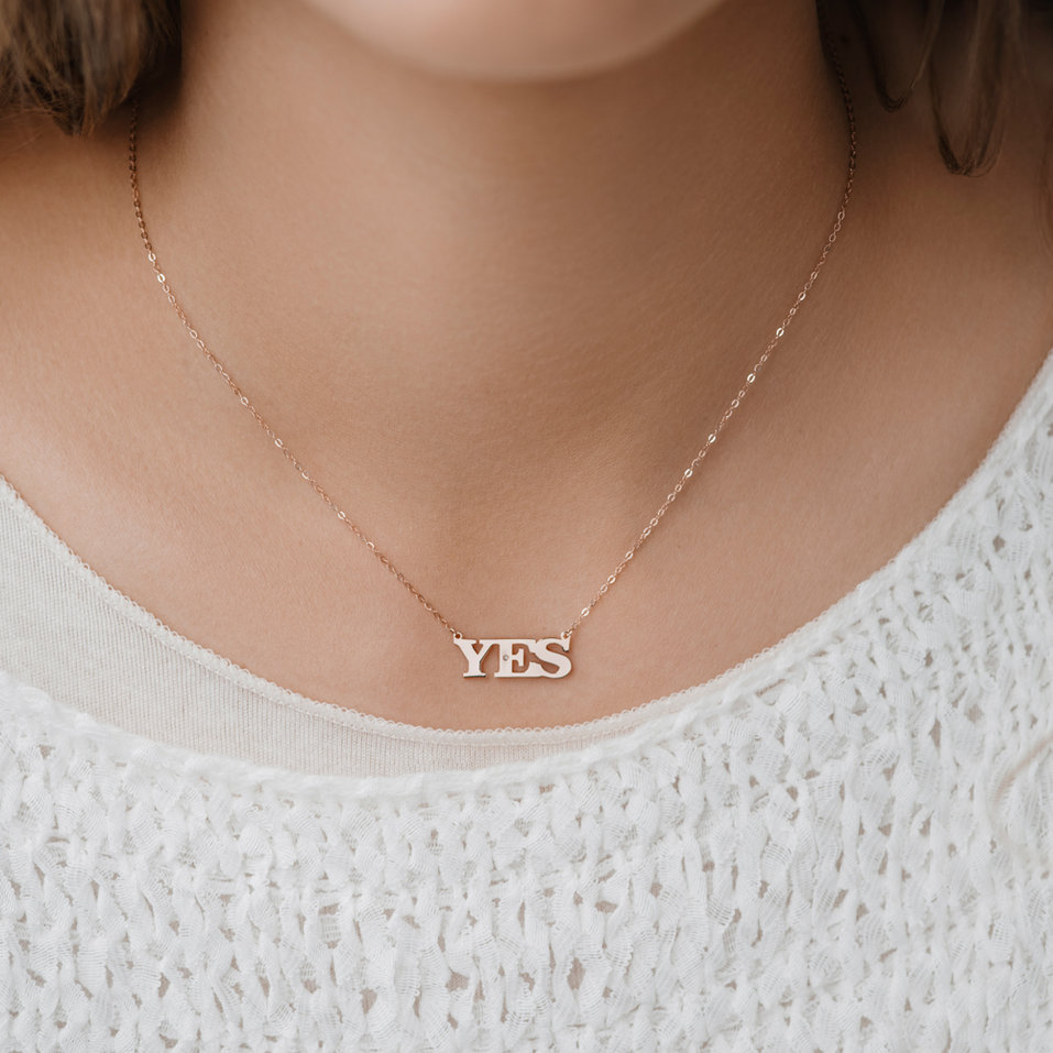 Náhrdelník s diamantem YES