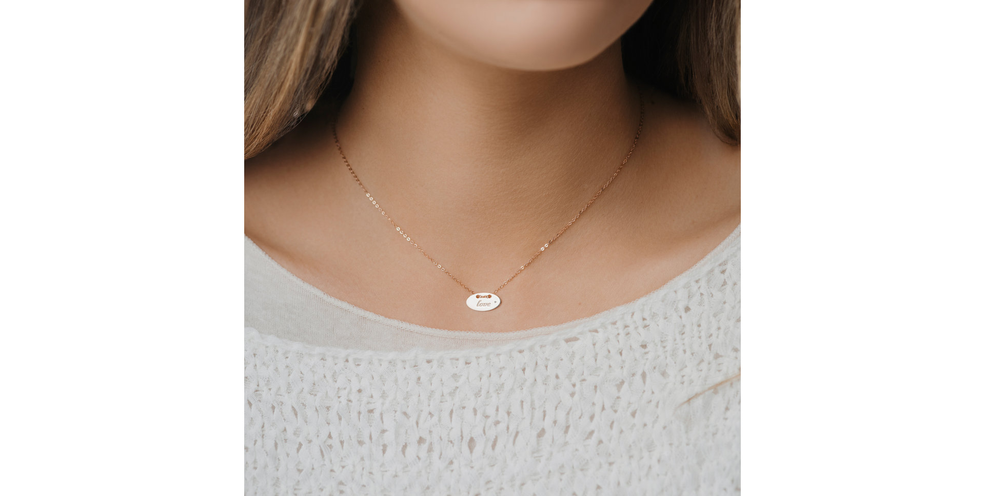 Náhrdelník s diamantem Love Y