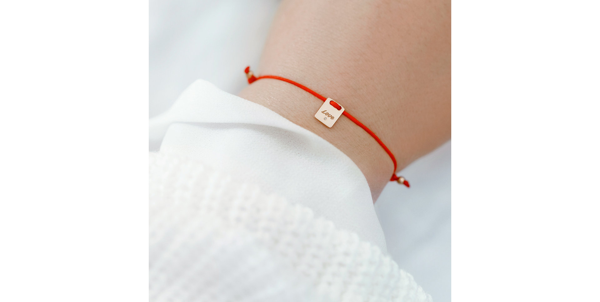 Diamantový náramek se šňůrkou Mini Stamp Love
